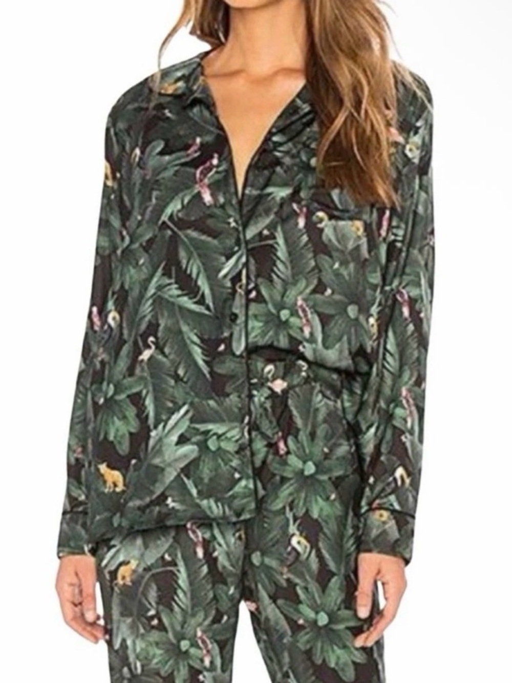 Plush Tropical Leaf & Parrot Button-Up Blouse. Size Medium